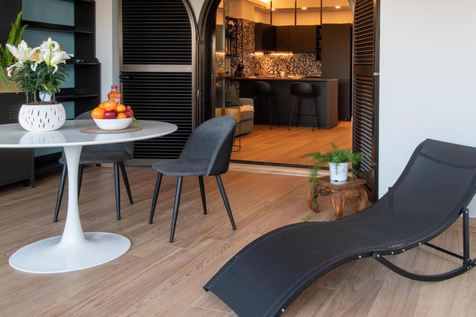 Holidays Homes Rome Golf Appartamenti Marco Simone Aeb Exterior photo